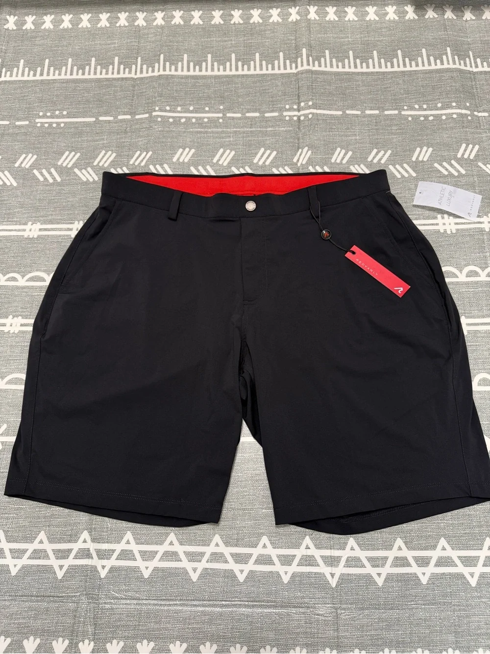 Redvanly Hanover Pull-On Shorts in Tuxedo Black XXL/9” inseam